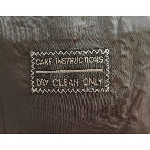 ARMANI COLLEZIONI Vintage Men's Black Wool Single-Breasted Button Blazer Sz 44R - Picture 7 of 11